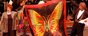 Here's an example of a beautiful silk scarf for stage use.